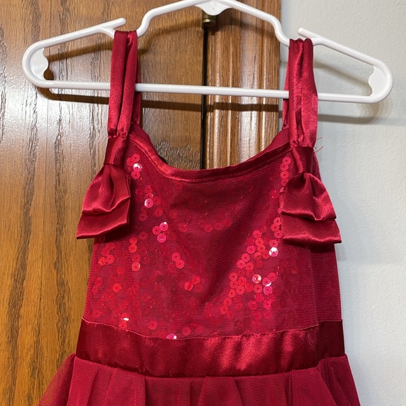 BISCOTTI UEC Girls Size 8 Red Sequined Tiered Tulle Festive Holiday Dress Bow - Picture 3 of 10